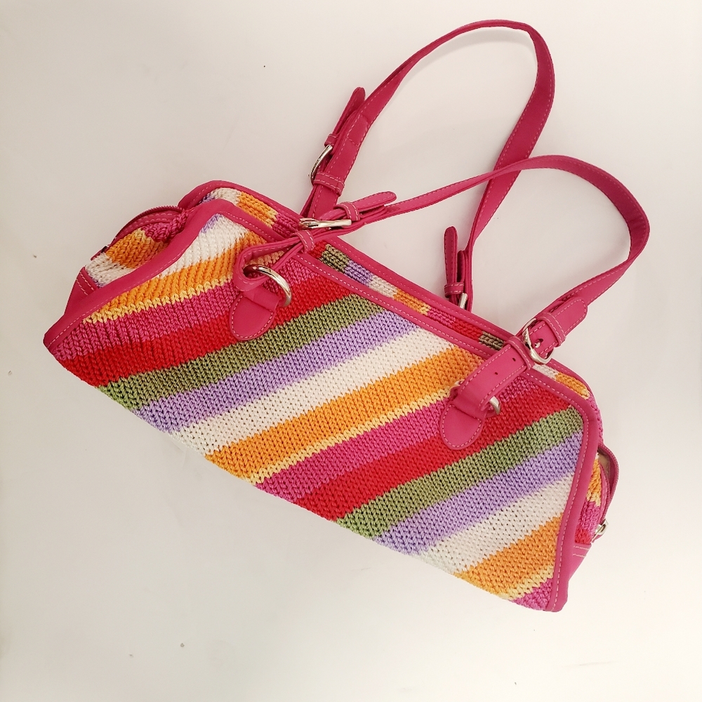 The SAK rainbow 🌈 crochet shoulder bag